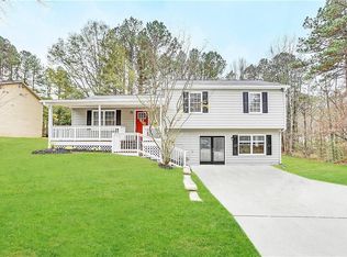 4 Hollyberry Ct, Dallas, GA 30157