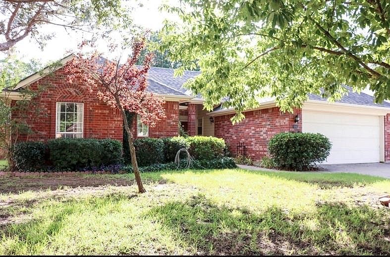 1st image of 1217 Highcrest Dr