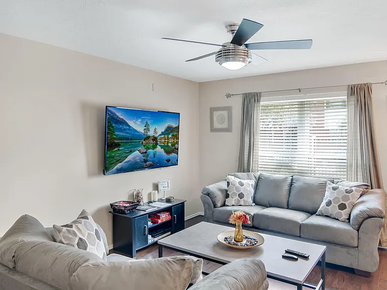3506 Canfield St — Photo 1