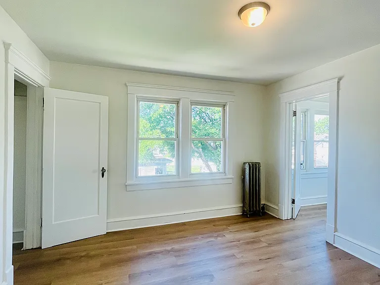 65 S Gates Ave — Photo 11
