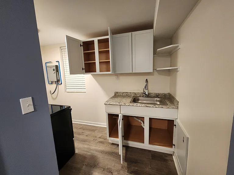 1603 Richards St — Photo 22