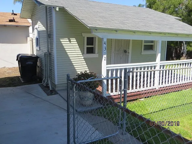 4312-4314 33rd Pl