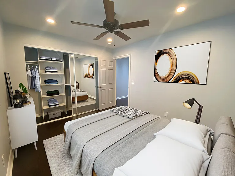 5513 Fulcher Ave #7 — Photo 8
