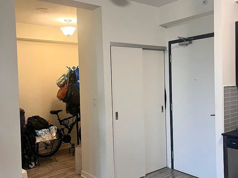 128 King St N #1101 — Photo 11