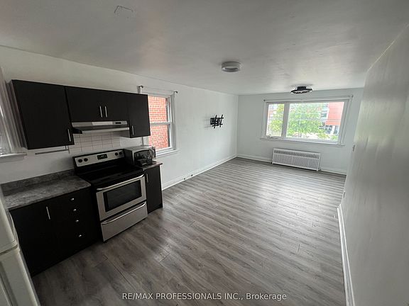 2nd image of 3210 Lake Shore Blvd W #2