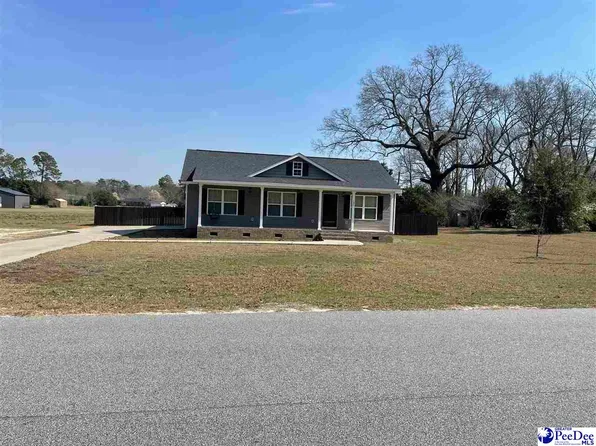 135 Brookwood Dr, Hartsville, SC 29550