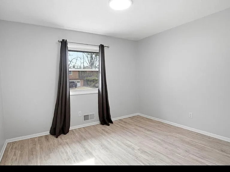 4628 Johnson St NE #2 — Photo 6