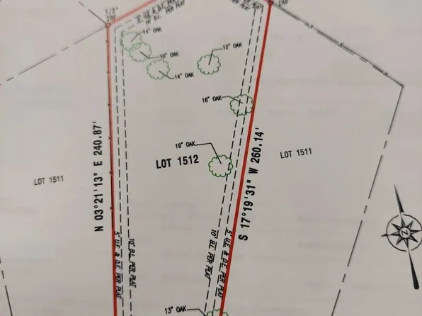 111 Bowie Dr, Lake Kiowa, TX 76240