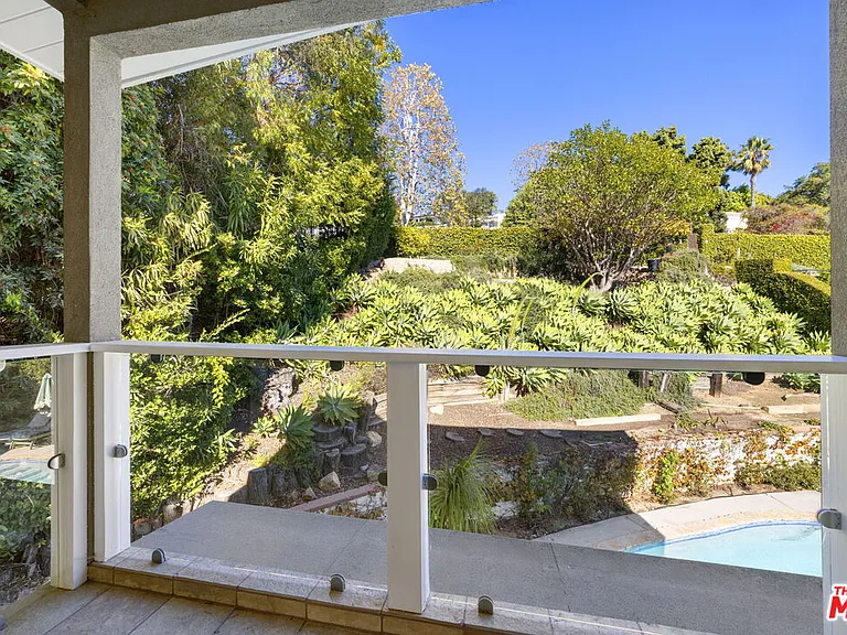 11215 W Sunset Blvd — Photo 38