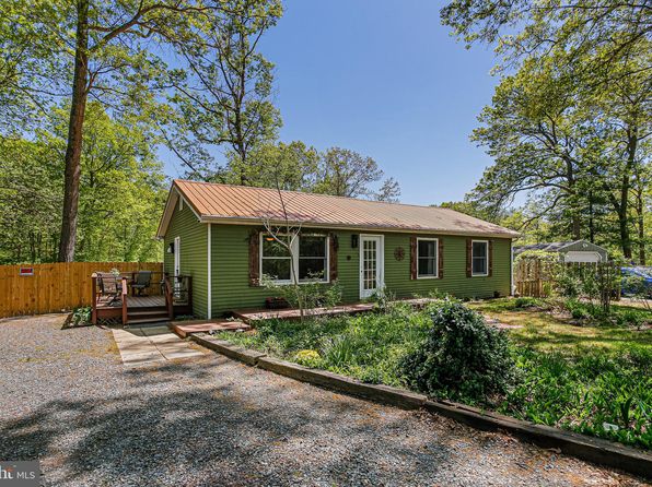 2 Lexington Ct, North East, MD 21901