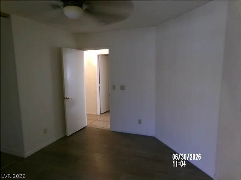 809 Long Branch Dr — Photo 24
