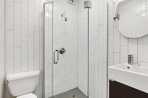 Rented by Compass | media 18