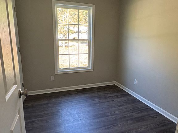 3rd image of 4815 Wise Women Rd
