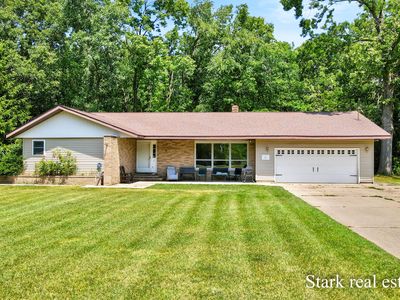 758 N Mill Iron Rd, Muskegon, MI, 49442