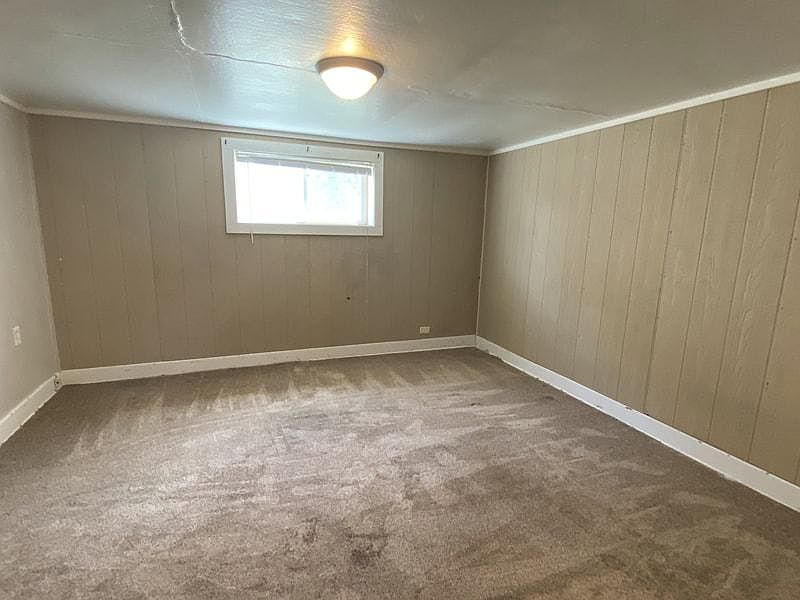 1st image of 604 E Gibbon St #0
