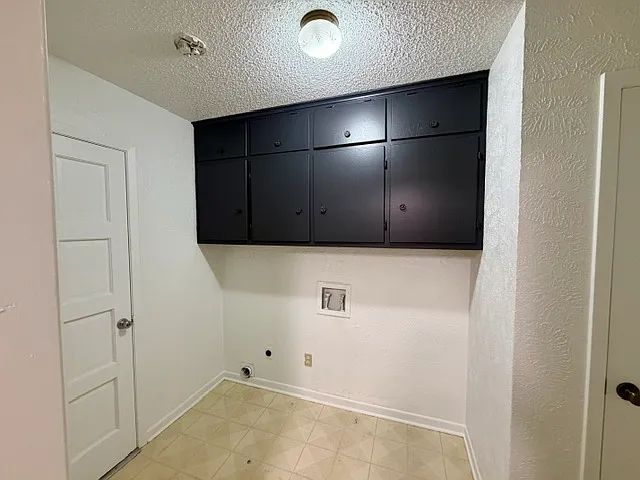 1212 Mockingbird St — Photo 17