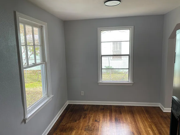 2515 Doby St — Photo 17