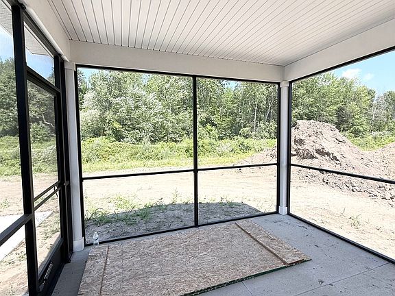 4th image of 3121 Apple Ridge Ct