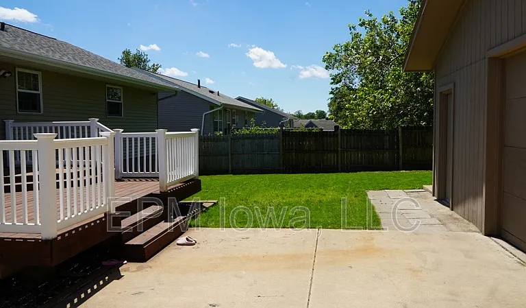 82 W Post Rd NW — Photo 9