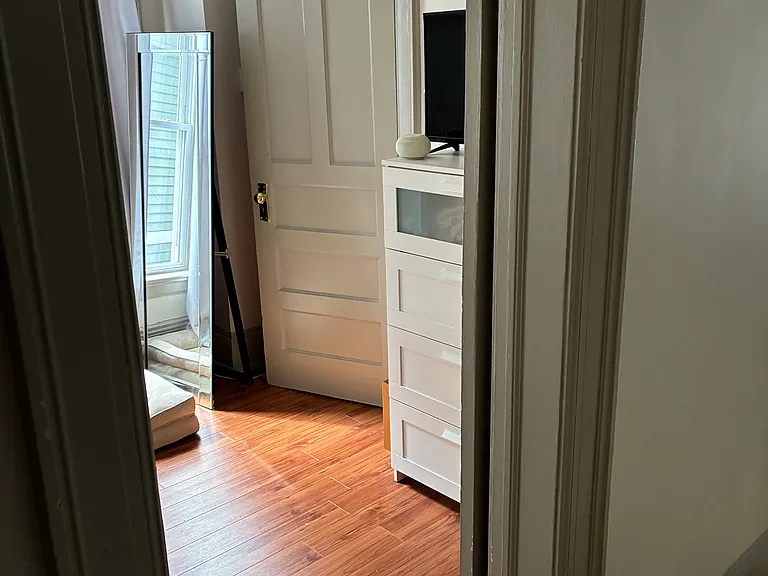 189 Saint James Pl #3 — Photo 8