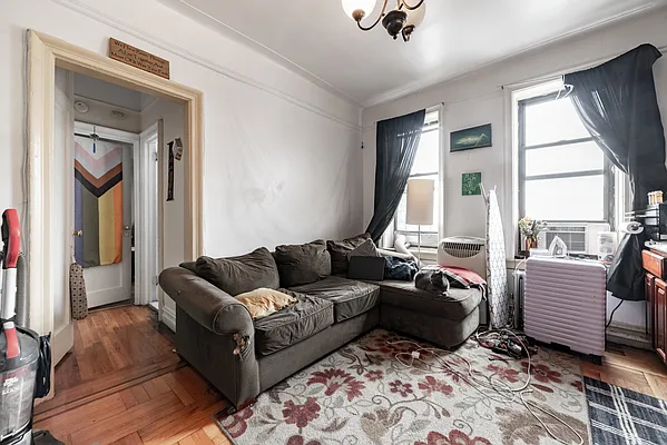 Rented by Joel Scharf, LREB | media 2