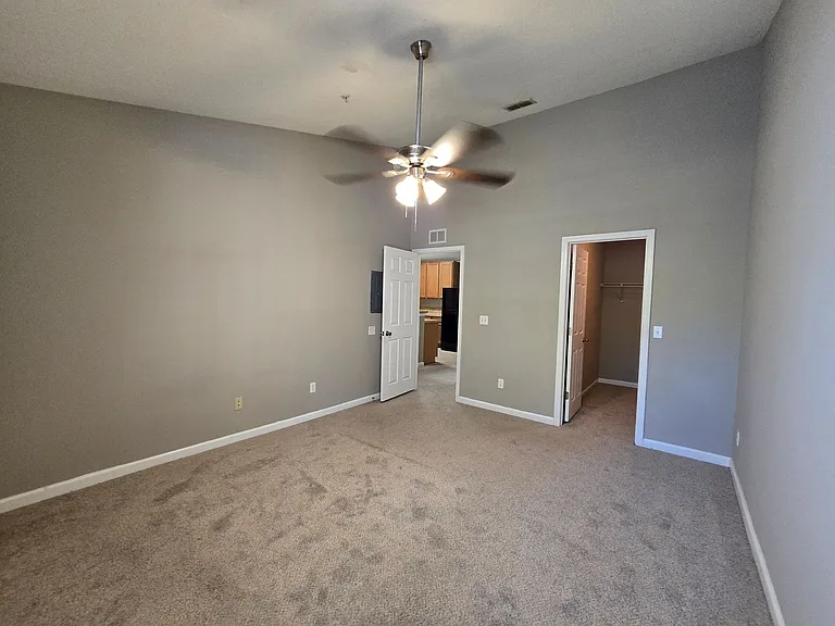 575 Oakleaf Plantation Pkwy #710 — Photo 6