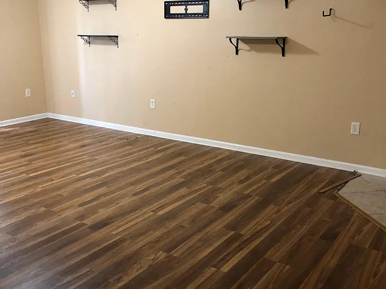 8210 Green Parrot Rd — Photo 6