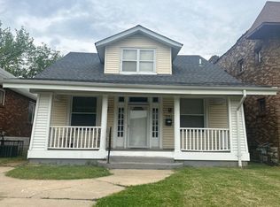 6041 N Pointe Blvd, Saint Louis, MO
