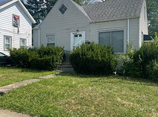 9902 Nelson Ave, Cleveland, OH 44105