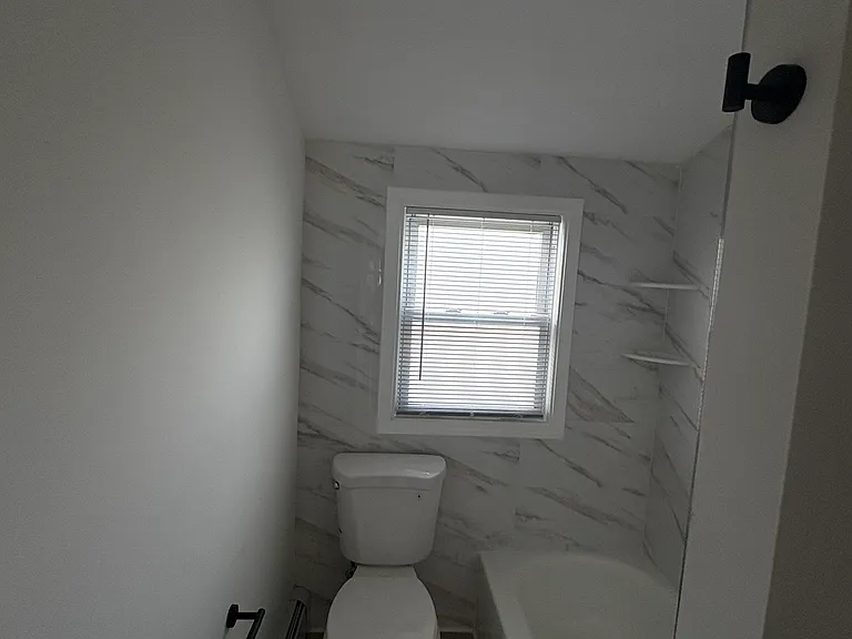 105 Beacon Ave #3 — Photo 9