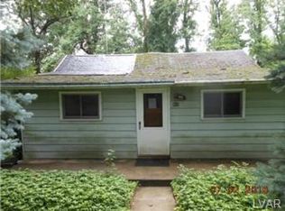 455 Stoneridge Rd, Emmaus, PA 18049