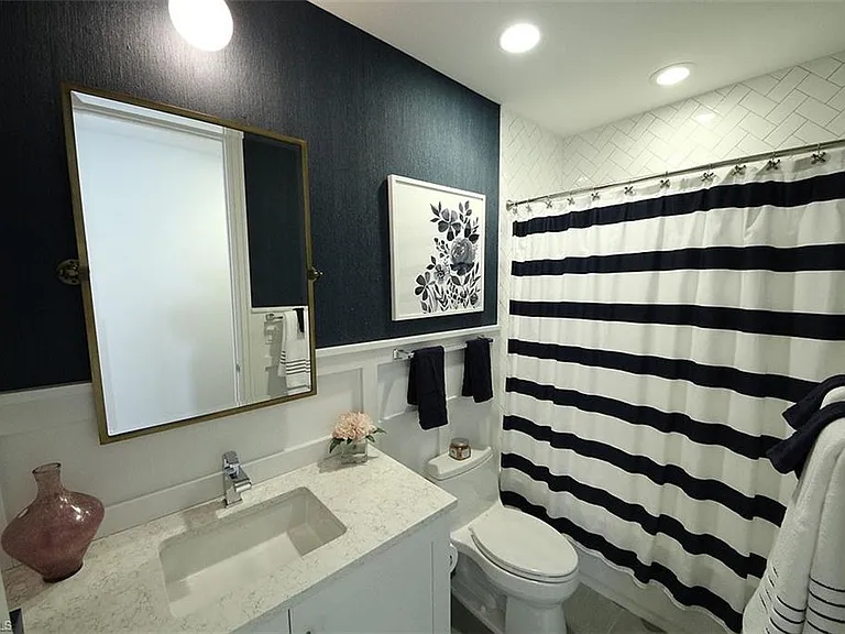 1035 3rd Ave S #411 — Photo 17
