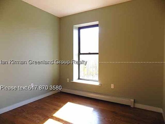 4th image of 690 Halsey St #6