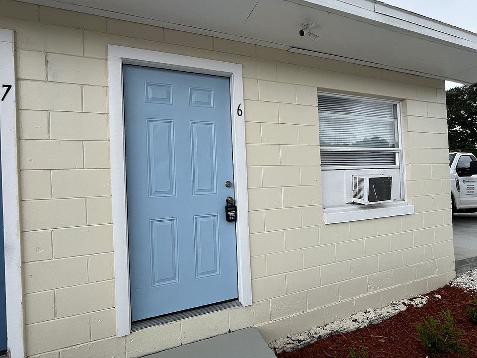 1st image of 218 Florida Ave #6