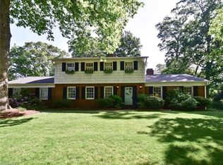 711 Hertford Rd, Winston Salem, NC 27104