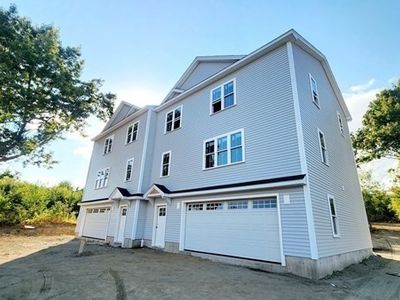 153 Plantation St #B, Worcester, MA, 01604