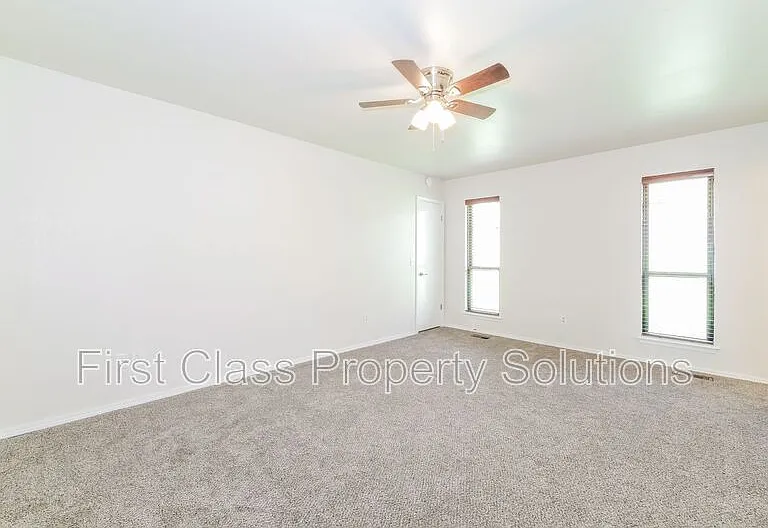 713 Sagebrush Pl — Photo 7
