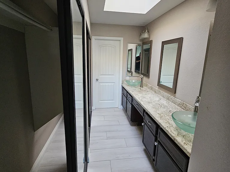 12108 Creekside Ct — Photo 7