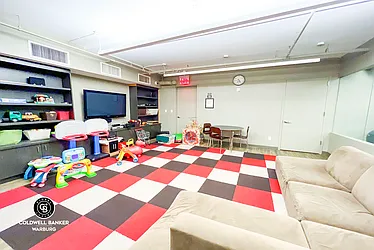 Sold by Coldwell Banker Warburg