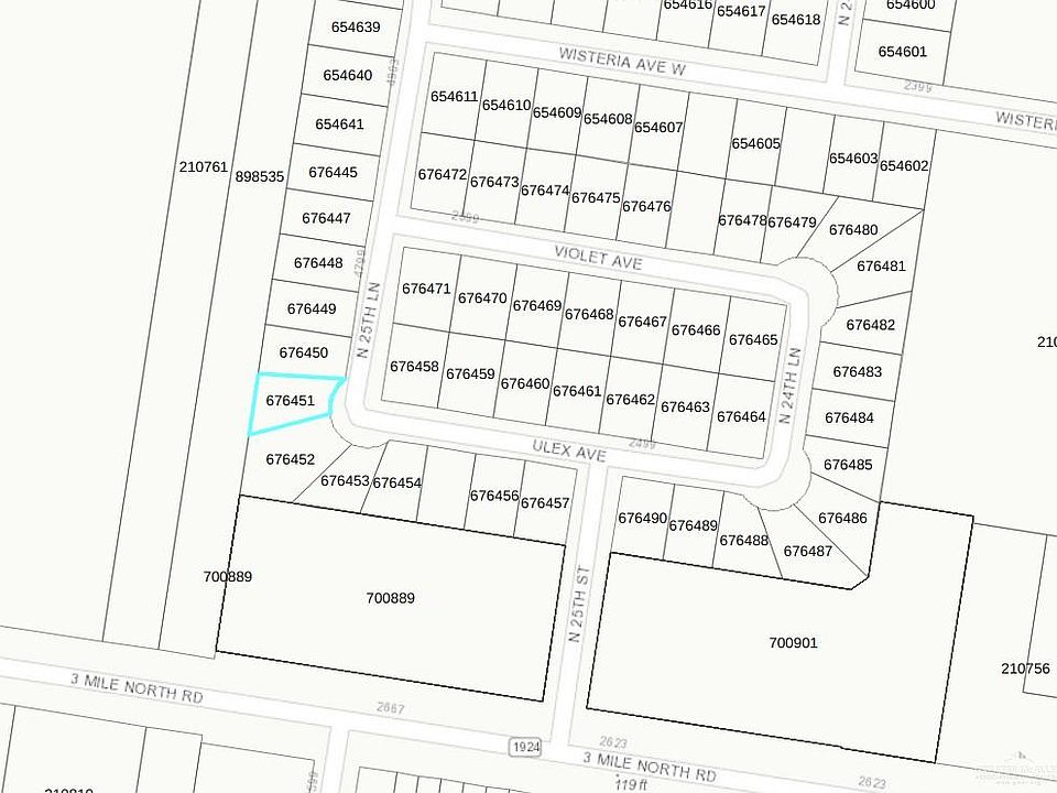 2nd image of 4703 N 25th Ln