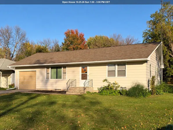 304 E 3rd St, Lake Park, IA 51347