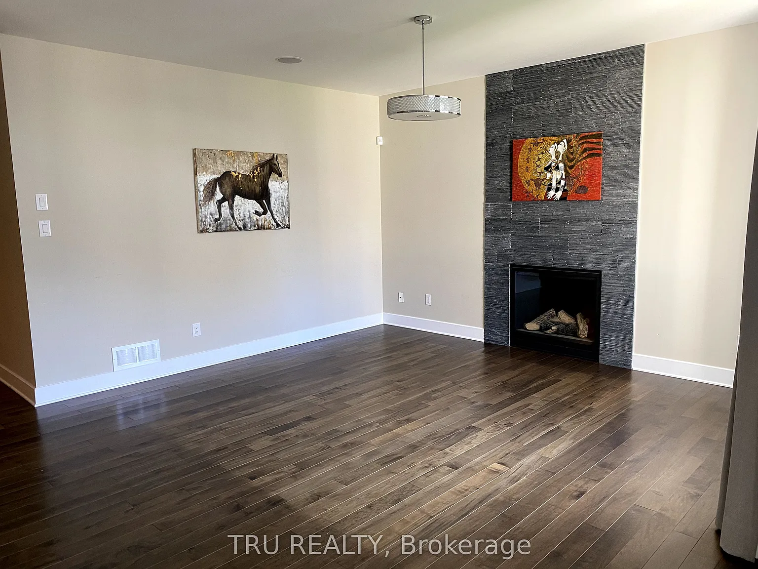 4 bed, $3,475 — Photo 3