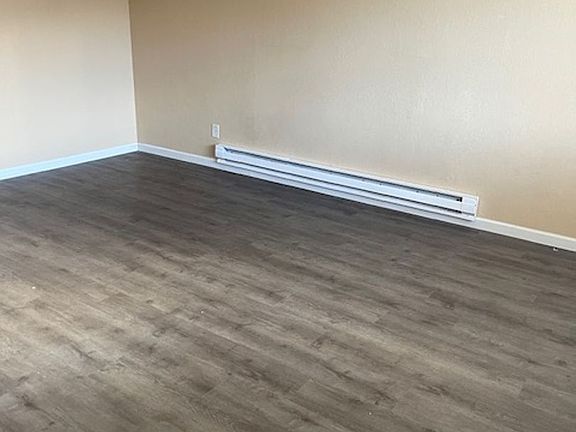 4th image of 3611 Hilyard Ave #3607