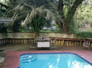 221 SW 27th St, Gainesville, FL 32607