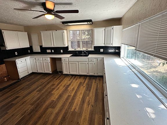 4th image of 8880 Main St APT 17