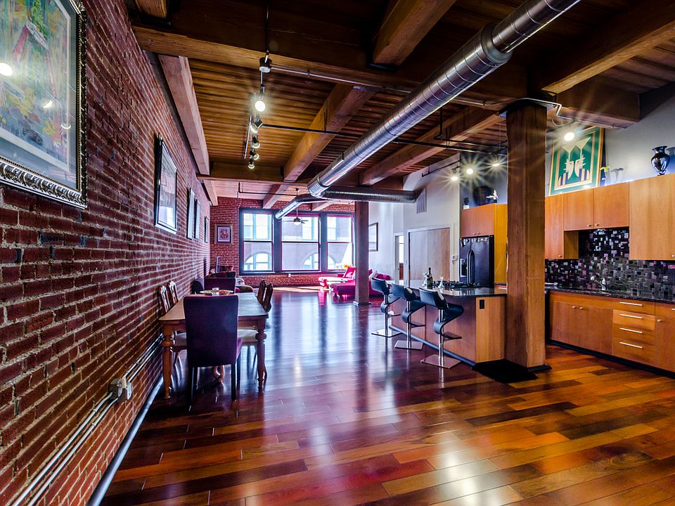 Dorsa Lofts