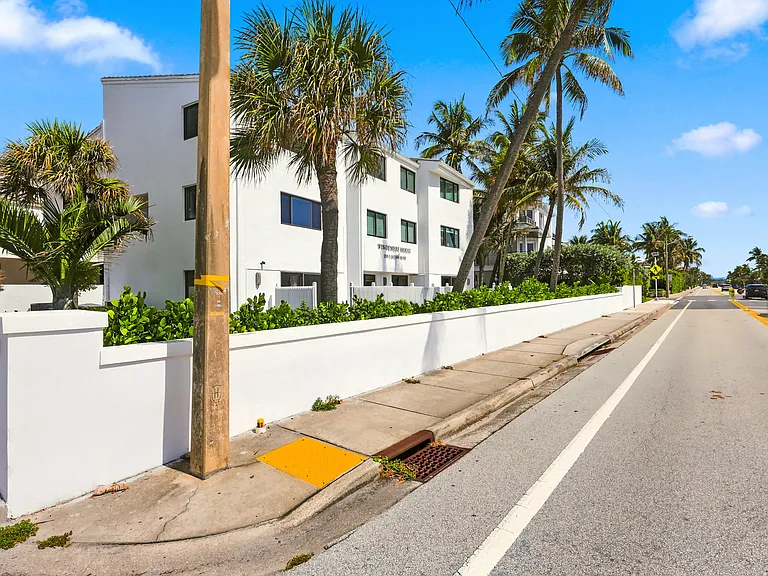 250 S Ocean Blvd #263 — Photo 30