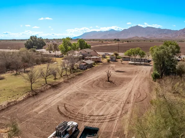 11124 W SOUTHERN Avenue, Tolleson, AZ 85353