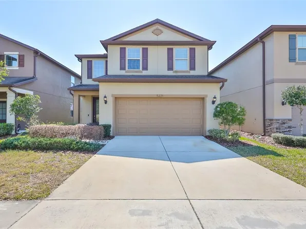 5221 Fallen Leaf Dr, Riverview, FL 33578