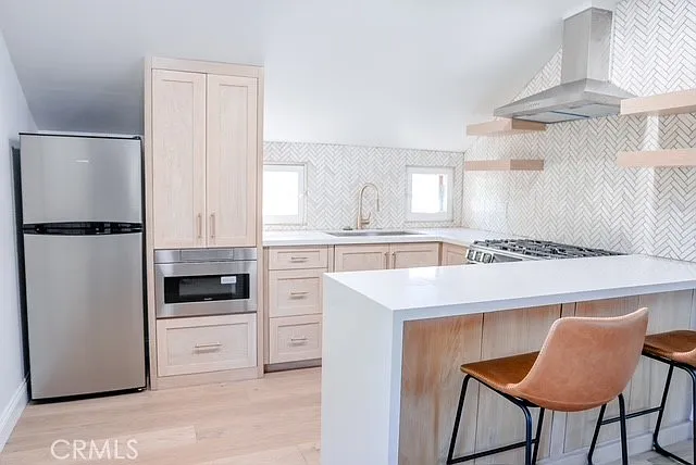 1 bed, 500 sqft, $1,900 — Photo 2